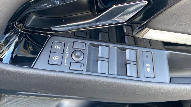 Land Rover Range Rover Evoque 1.5 P270e Autobiography 5dr Auto [Revised] Hatchback